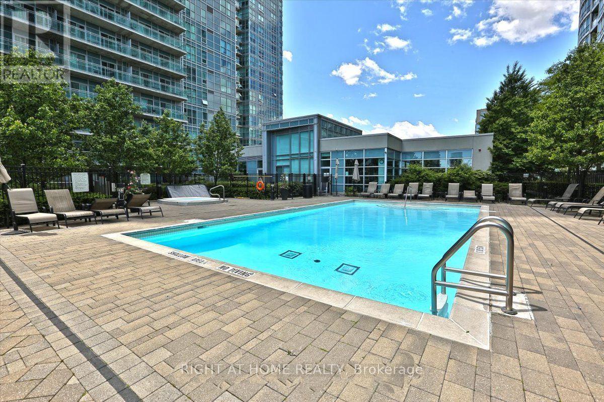 703 - 185 Legion Road N, Toronto, Ontario  M8Y 0A1 - Photo 45 - W12912728