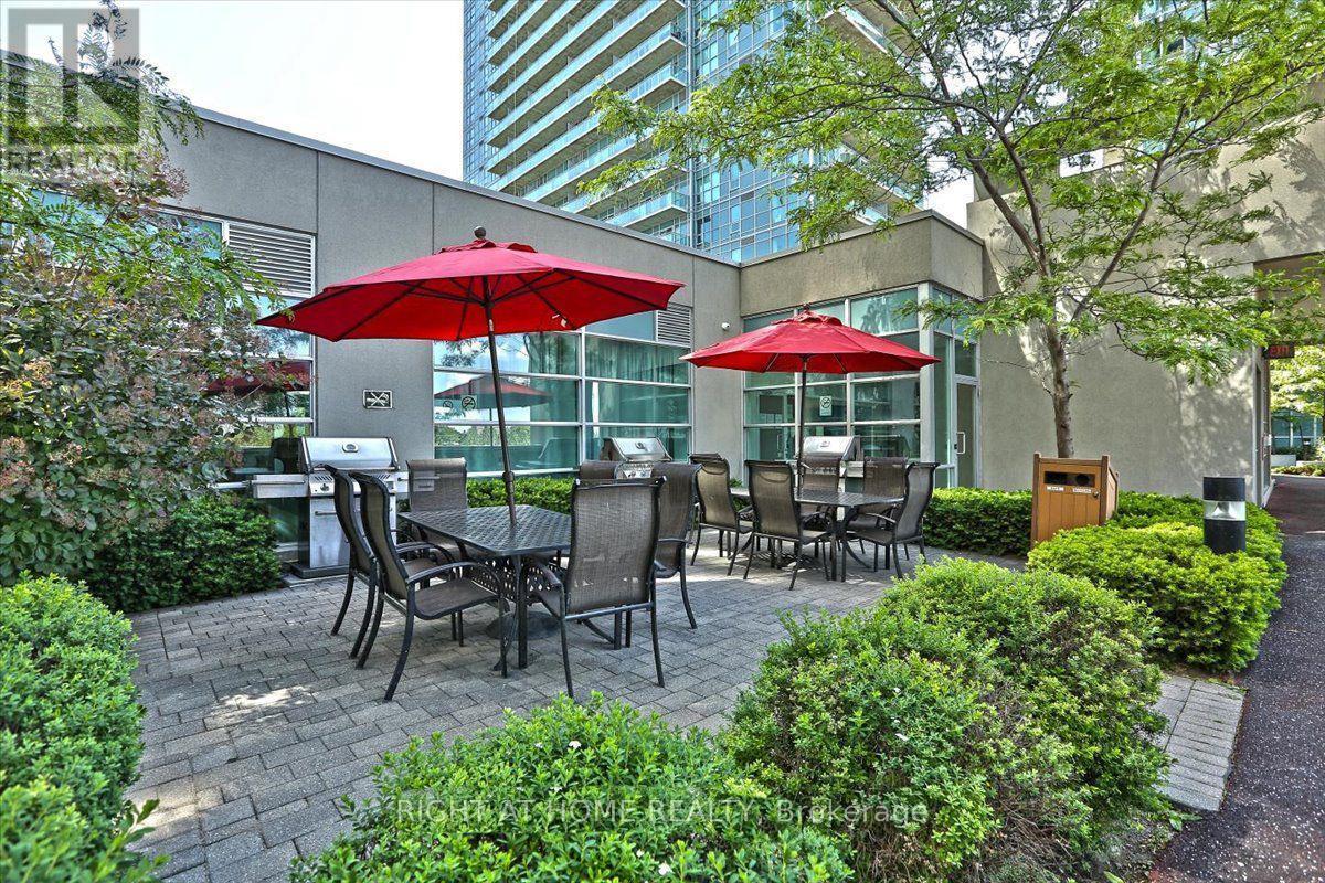 703 - 185 Legion Road N, Toronto, Ontario  M8Y 0A1 - Photo 46 - W12912728