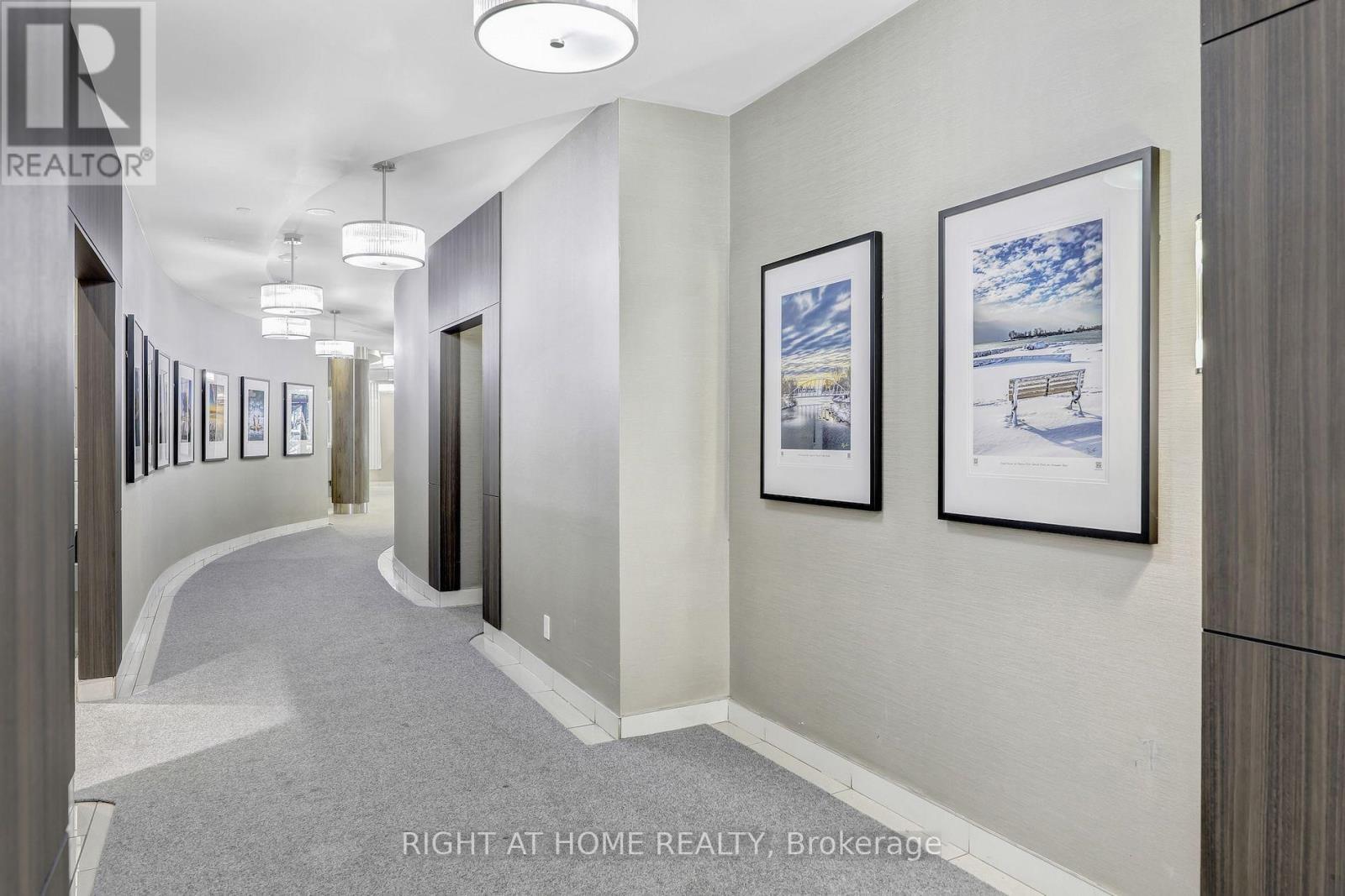 703 - 185 Legion Road N, Toronto, Ontario  M8Y 0A1 - Photo 6 - W12912728