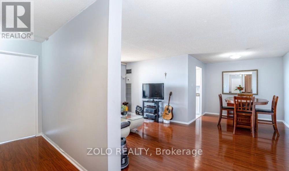 1601 - 3 Lisa Street, Brampton, Ontario  L6T 4A2 - Photo 6 - W12912746