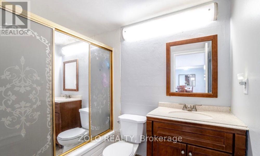 1601 - 3 Lisa Street, Brampton, Ontario  L6T 4A2 - Photo 8 - W12912746