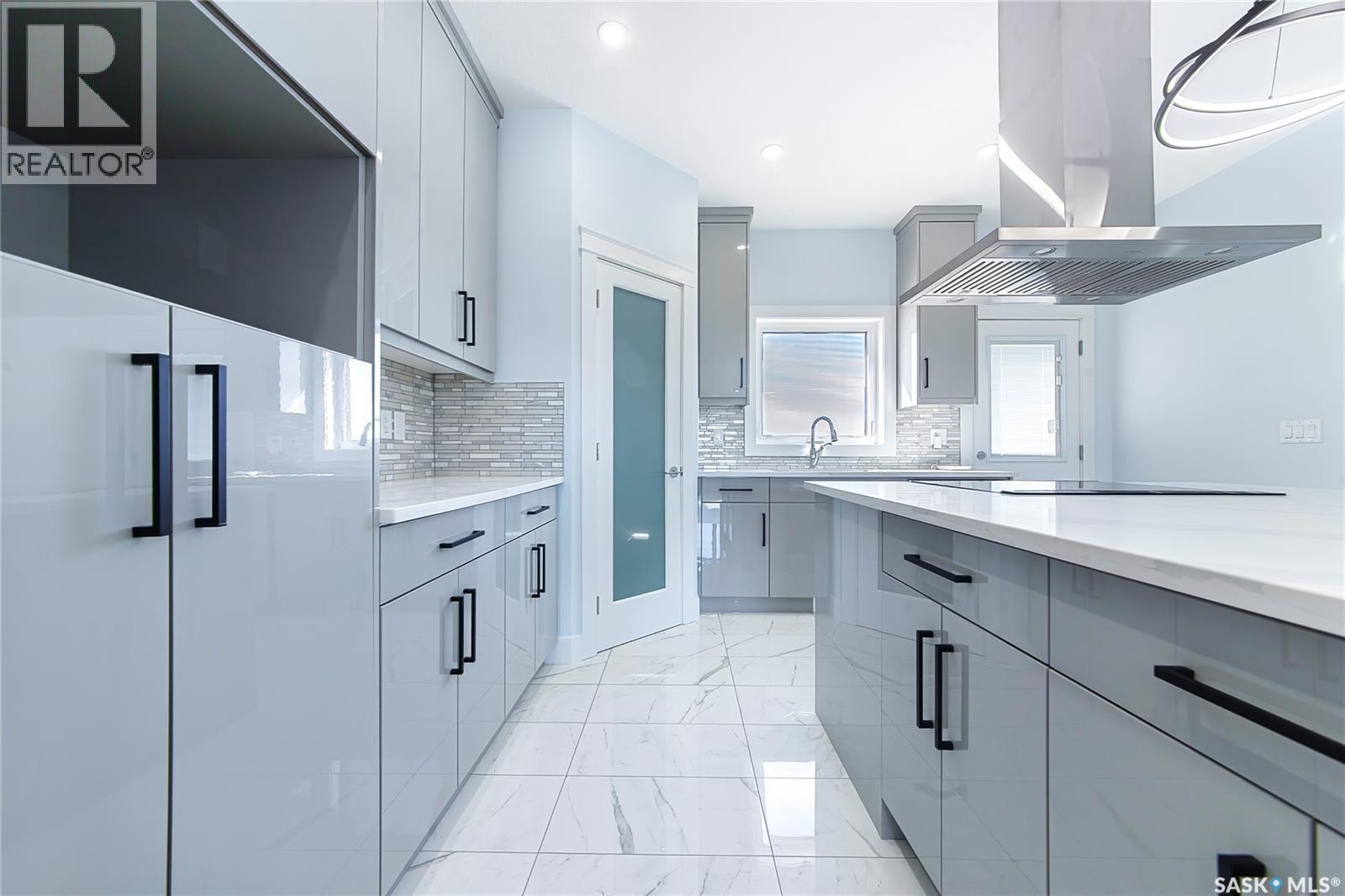 906 Bentley Manor, Saskatoon, Saskatchewan  S7L 6P4 - Photo 13 - SK031019