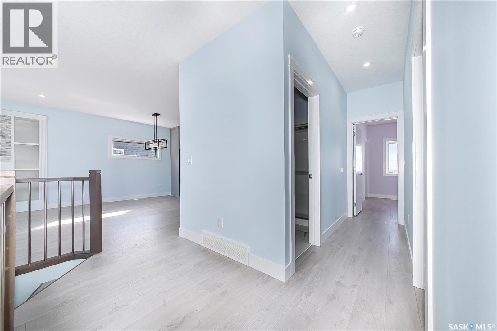 906 Bentley Manor, Saskatoon, Saskatchewan  S7L 6P4 - Photo 18 - SK031019