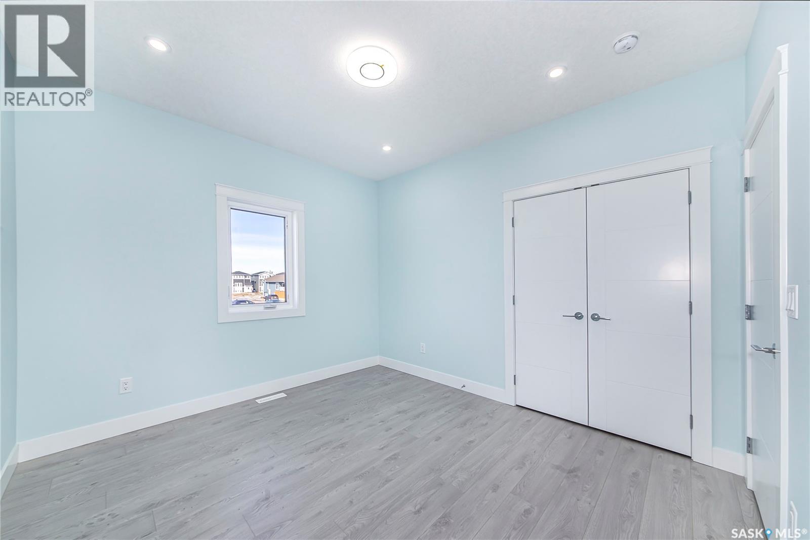 906 Bentley Manor, Saskatoon, Saskatchewan  S7L 6P4 - Photo 21 - SK031019