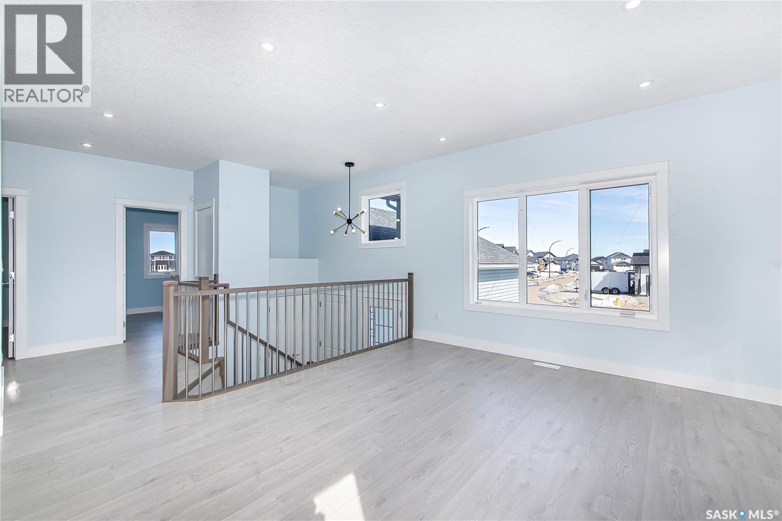 906 Bentley Manor, Saskatoon, Saskatchewan  S7L 6P4 - Photo 6 - SK031019