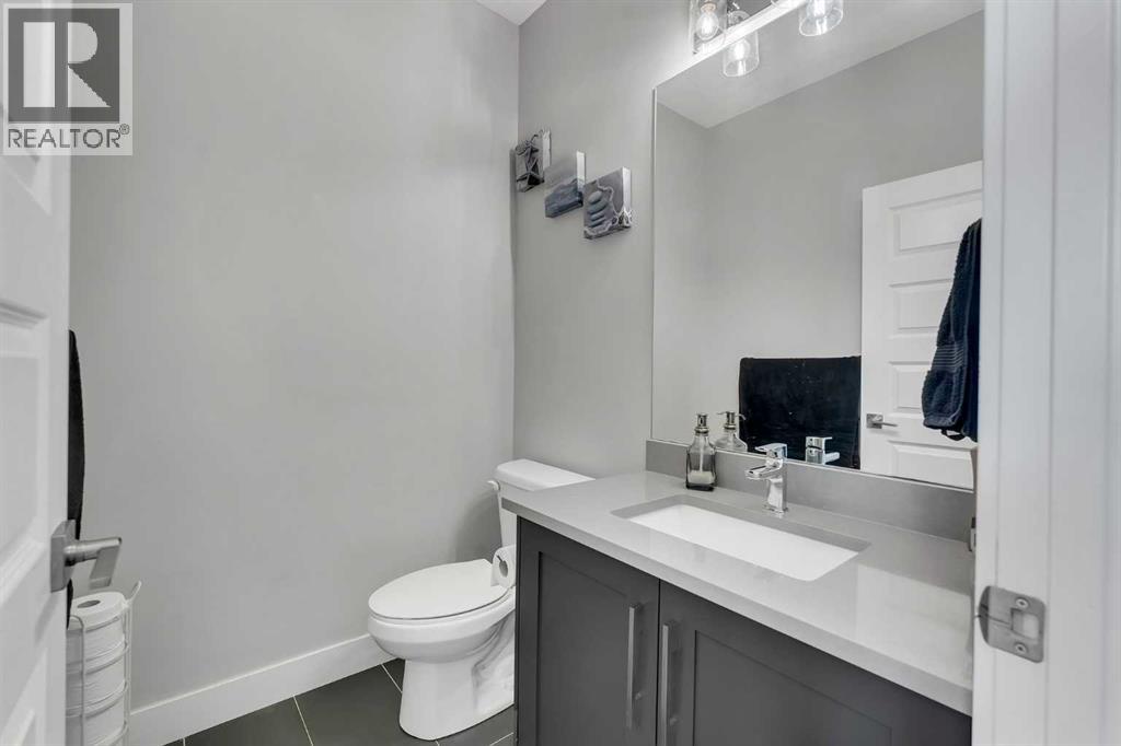 109 Chelsea Grove, Chestermere, Alberta  T1X 1Z5 - Photo 19 - A2295752