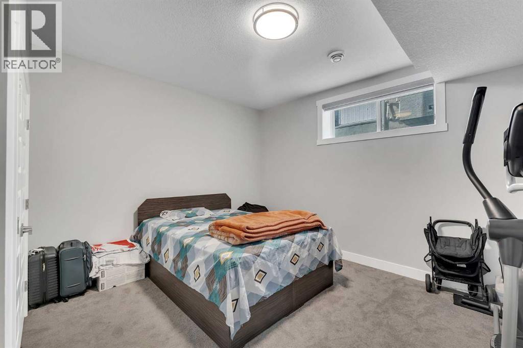 109 Chelsea Grove, Chestermere, Alberta  T1X 1Z5 - Photo 38 - A2295752