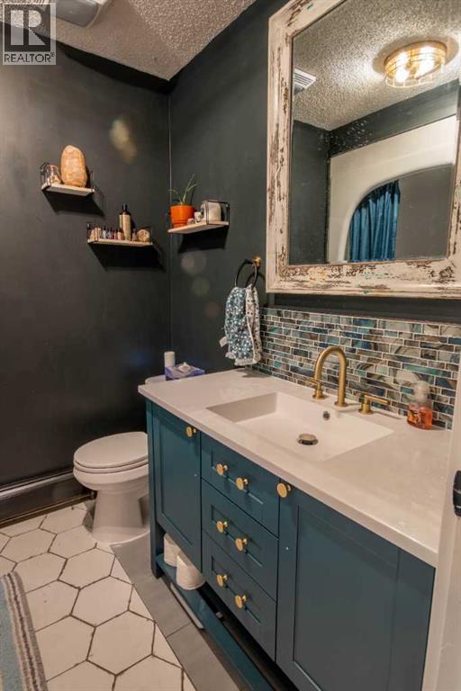 218 8 Avenue NE, Sundre, Alberta  T0M 1X0 - Photo 22 - A2295466