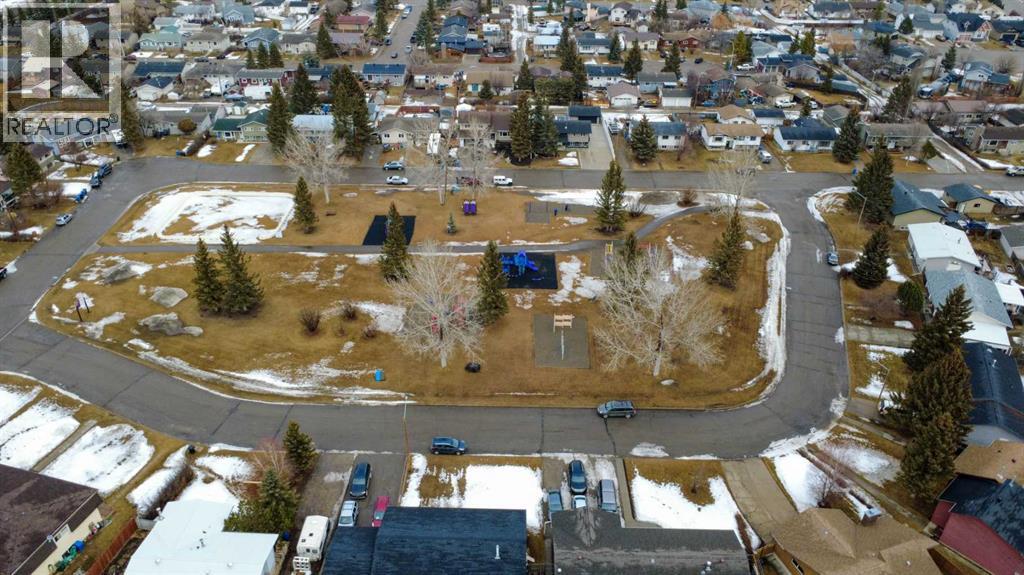 218 8 Avenue NE, Sundre, Alberta  T0M 1X0 - Photo 27 - A2295466