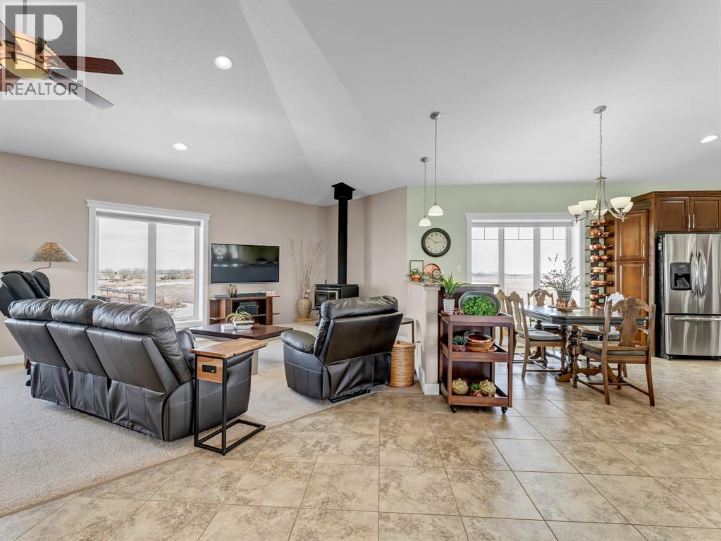 5518 Township Road 120 Road, Rural Cypress County, Alberta  T1B 0L1 - Photo 3 - A2260608