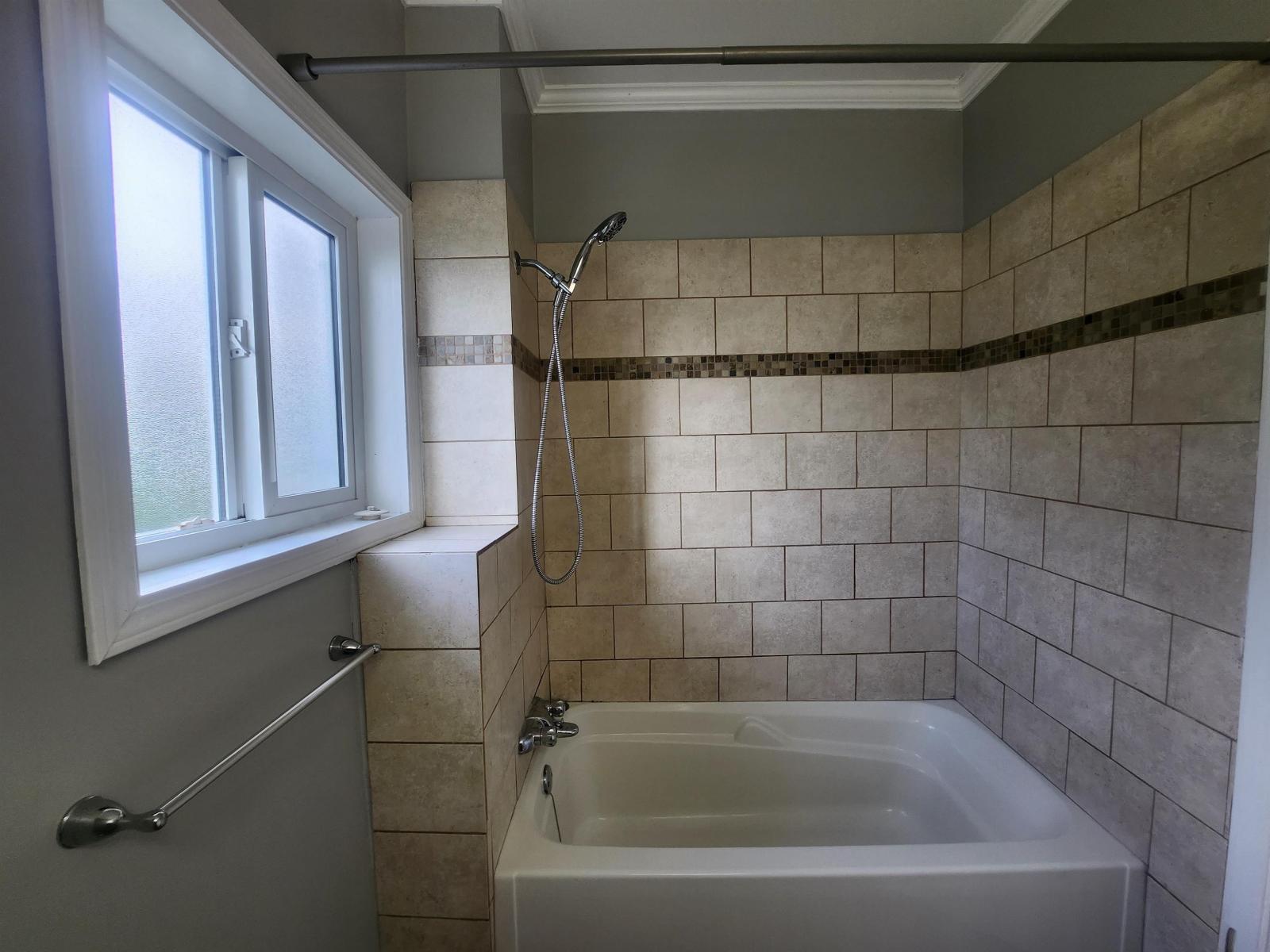 33186 3rd Avenue, Mission, British Columbia  V2V 1N9 - Photo 34 - R3100267