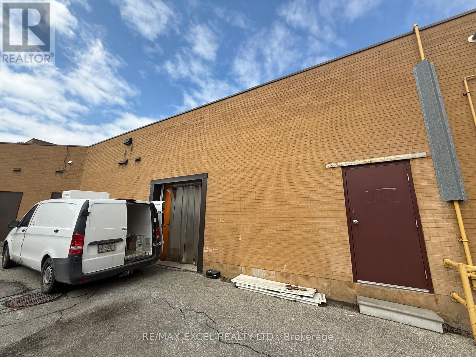 19 Glendinning Avenue, Toronto, Ontario  M1W 3E2 - Photo 18 - E12912760