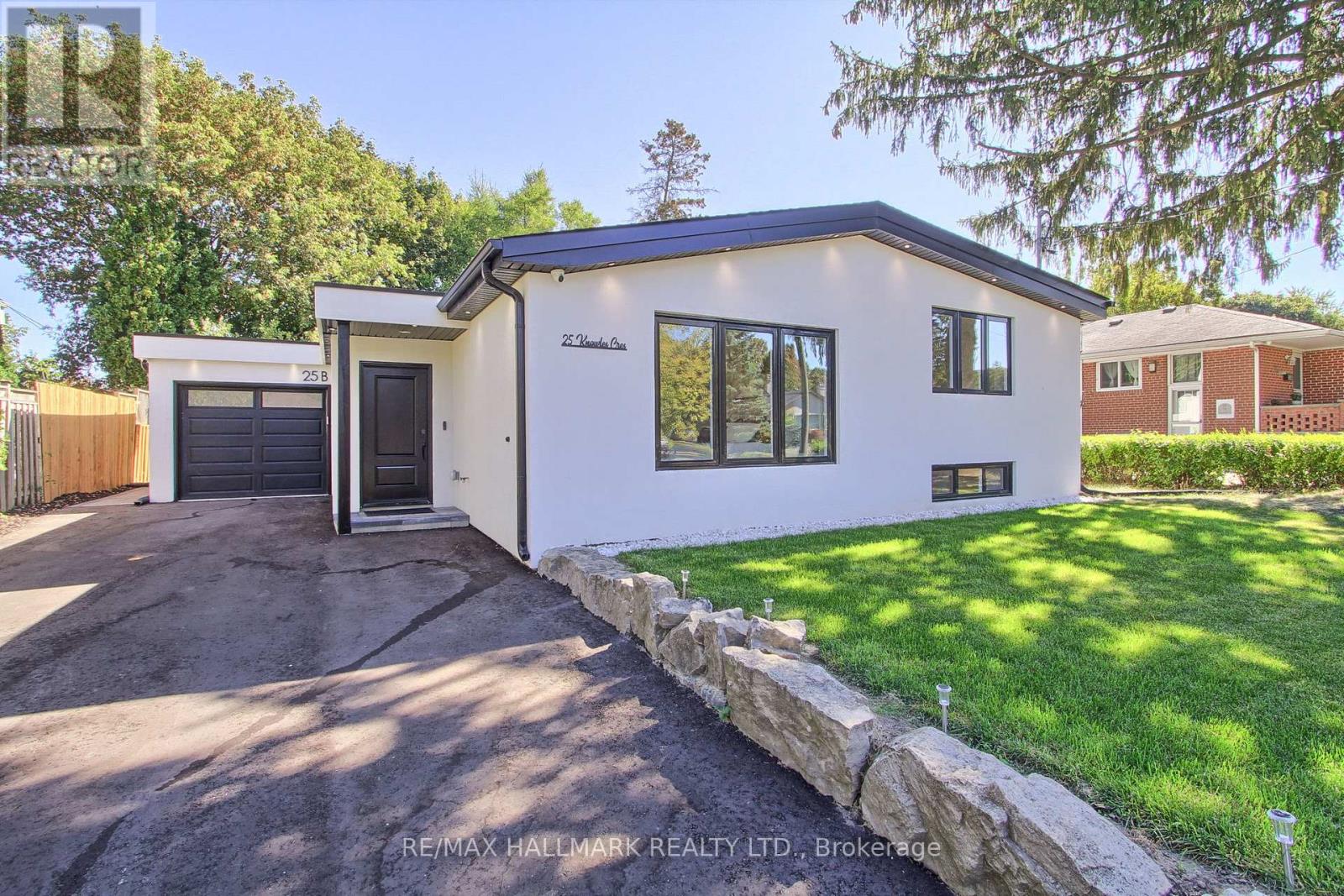 Secondary Suite/basement - 25b Knowles Crescent, Aurora, Ontario  L4G 1Z6 - Photo 2 - N12912754