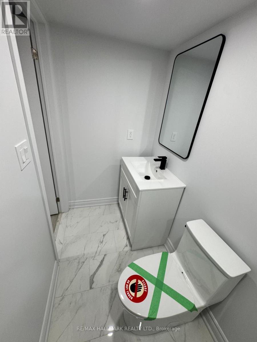 Secondary Suite/basement - 25b Knowles Crescent, Aurora, Ontario  L4G 1Z6 - Photo 22 - N12912754