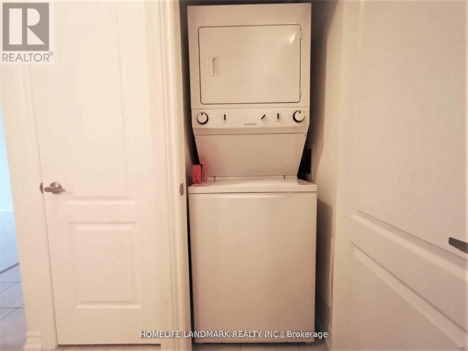 827 - 8323 Kennedy Road, Markham, Ontario  L3R 5W7 - Photo 12 - N12912766