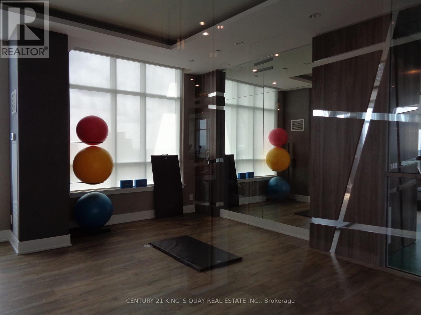 1101 - 9201 Yonge Street, Richmond Hill, Ontario  L4C 1H9 - Photo 14 - N12912770