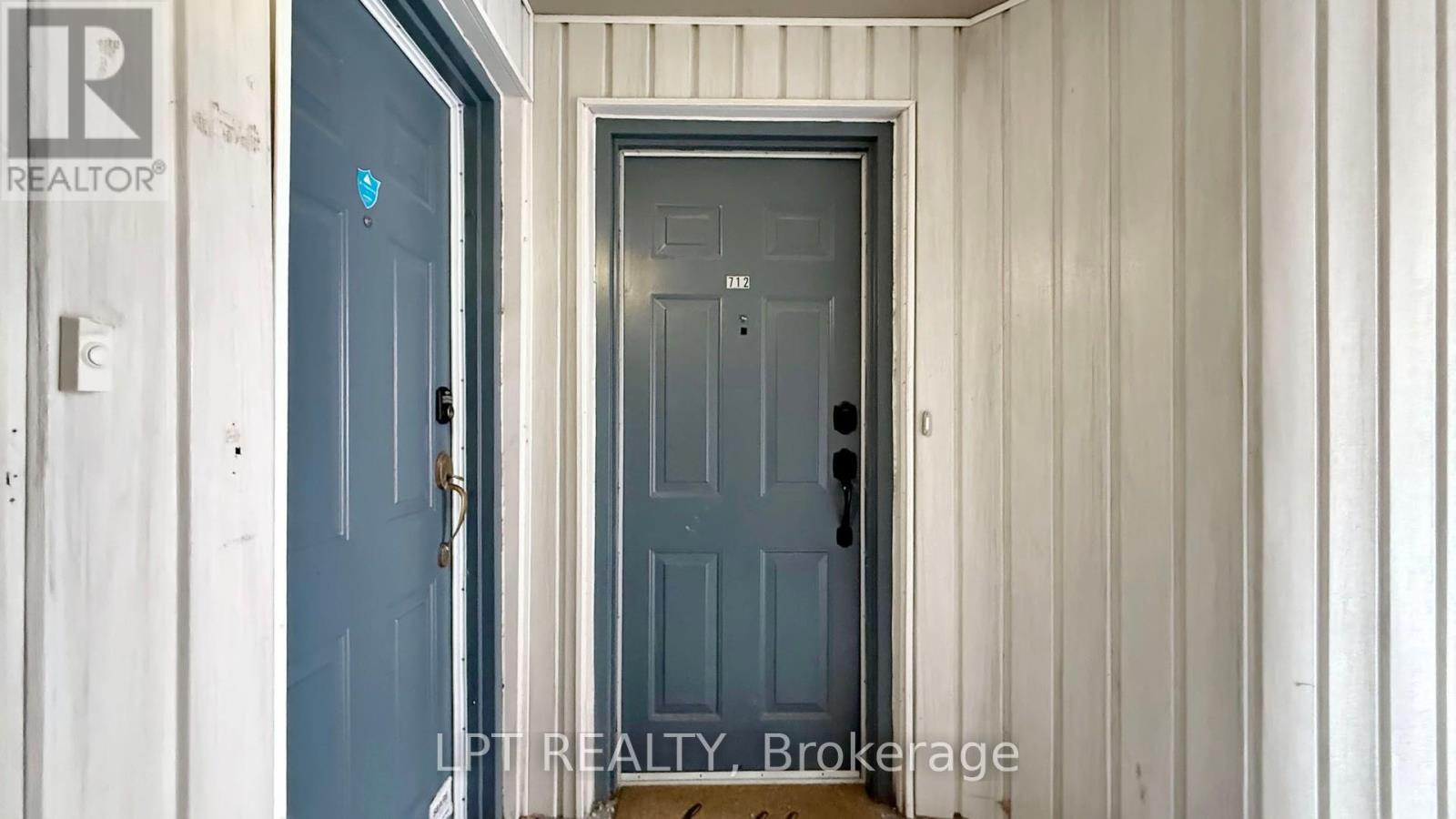 712 - 75 Weldrick Road S, Richmond Hill, Ontario  L4C 0H9 - Photo 5 - N12912806