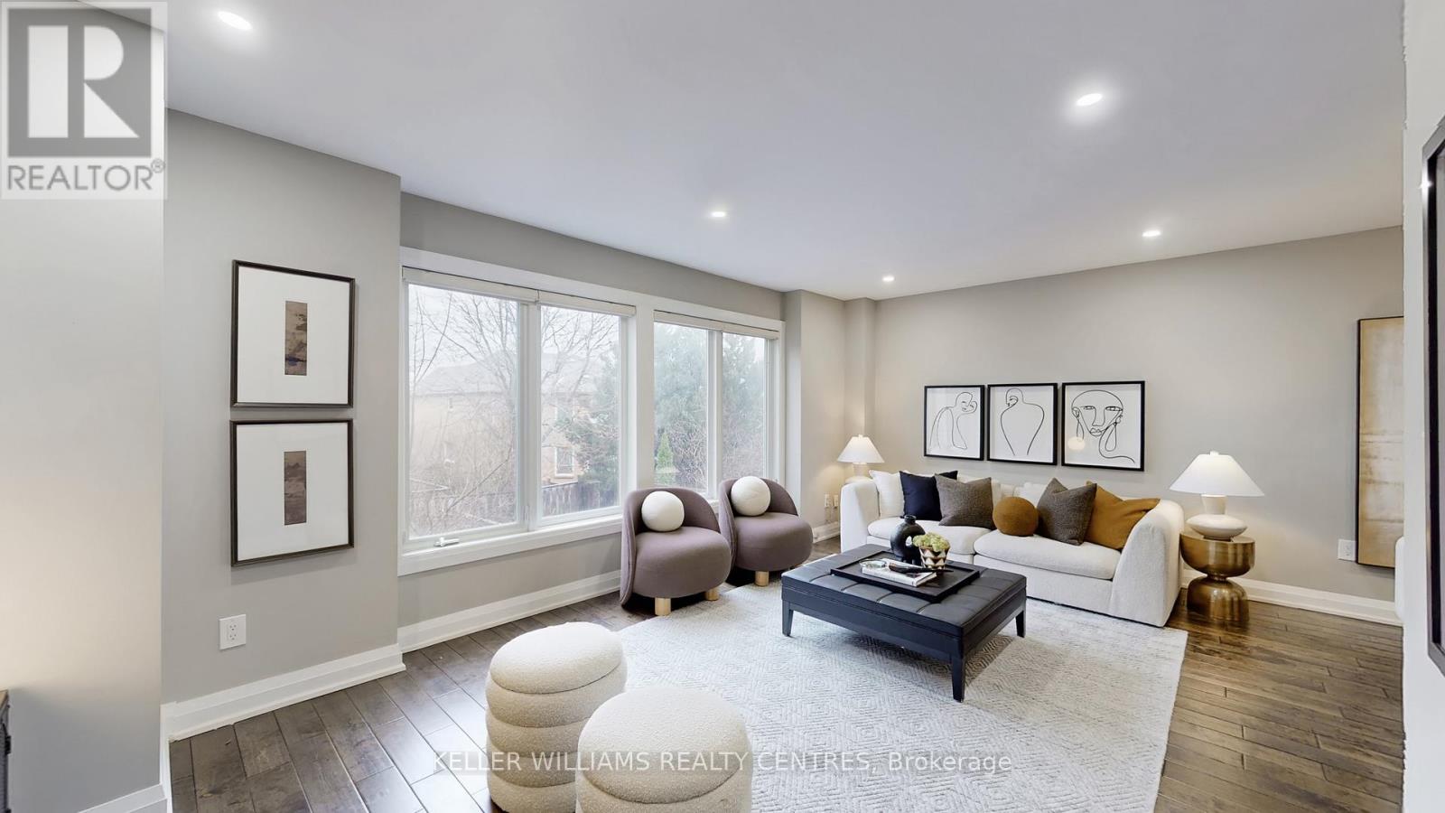 1170 Leewood Drive, Oakville, Ontario  L6M 3B9 - Photo 5 - W12912762