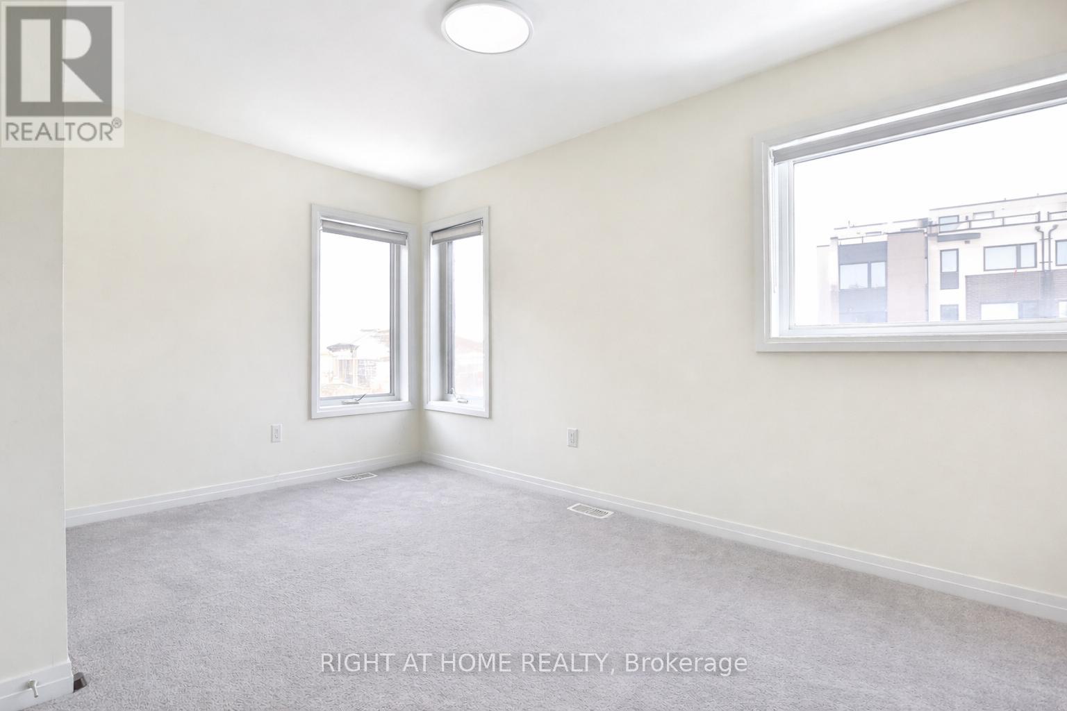 178 Frederick Tisdale Drive, Toronto, Ontario  M3K 1X1 - Photo 19 - W12912768