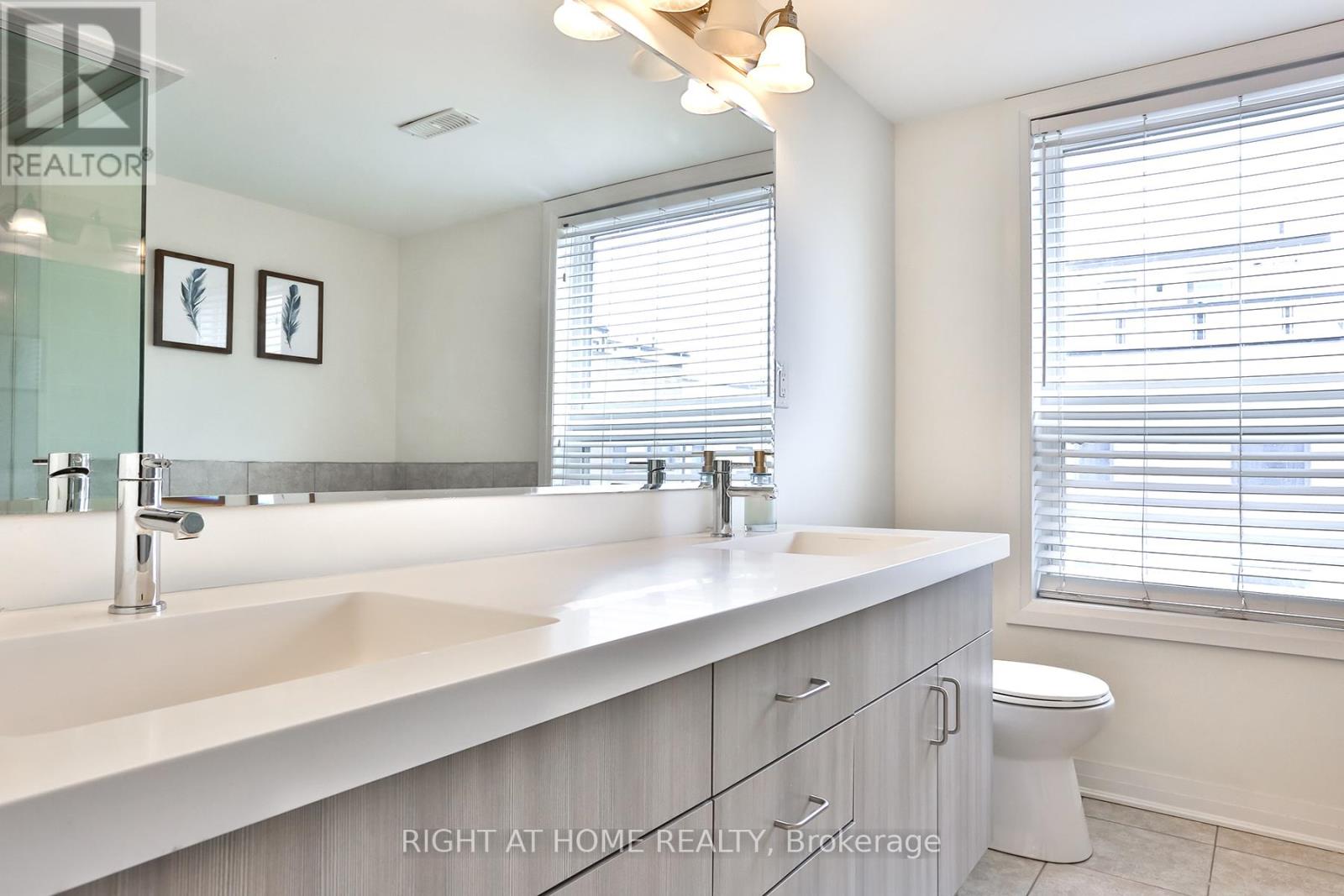 178 Frederick Tisdale Drive, Toronto, Ontario  M3K 1X1 - Photo 20 - W12912768