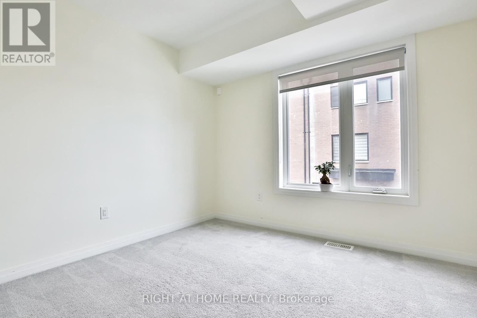 178 Frederick Tisdale Drive, Toronto, Ontario  M3K 1X1 - Photo 23 - W12912768