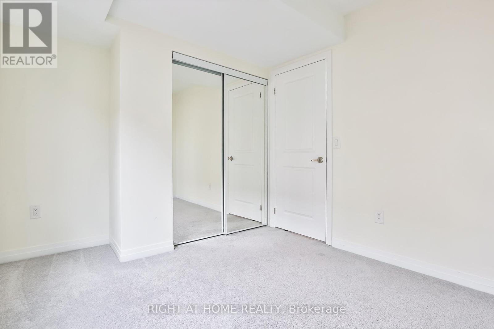 178 Frederick Tisdale Drive, Toronto, Ontario  M3K 1X1 - Photo 28 - W12912768