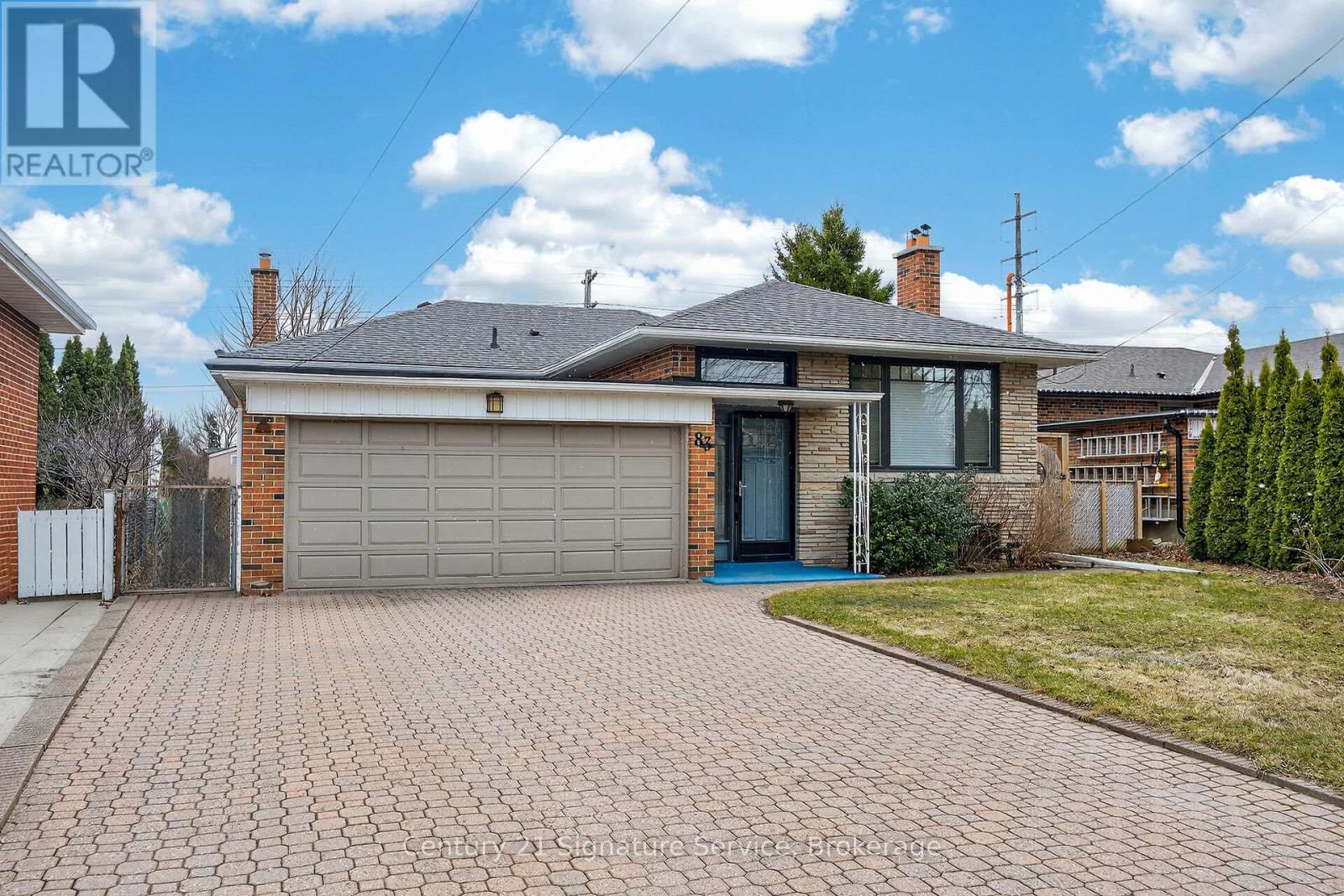 83 CONEY ROAD, Toronto, Ontario