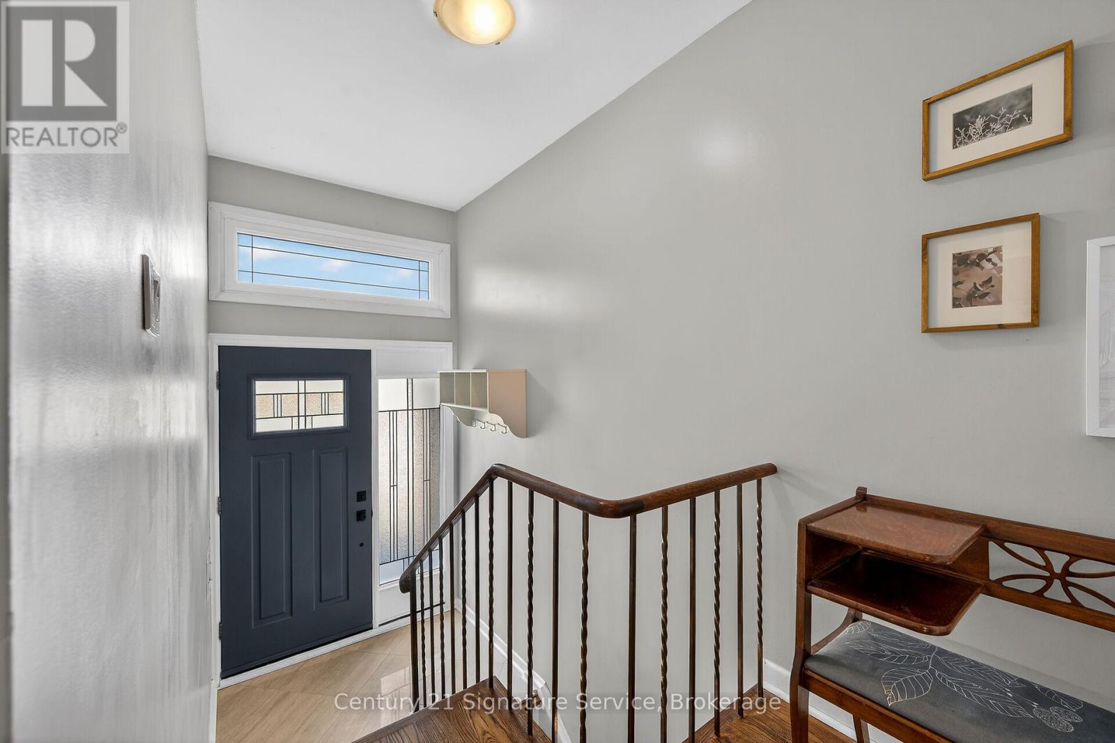 83 Coney Road, Toronto, Ontario  M8Z 2K7 - Photo 34 - W12912780