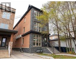 2 HYDE AVENUE, Toronto, Ontario