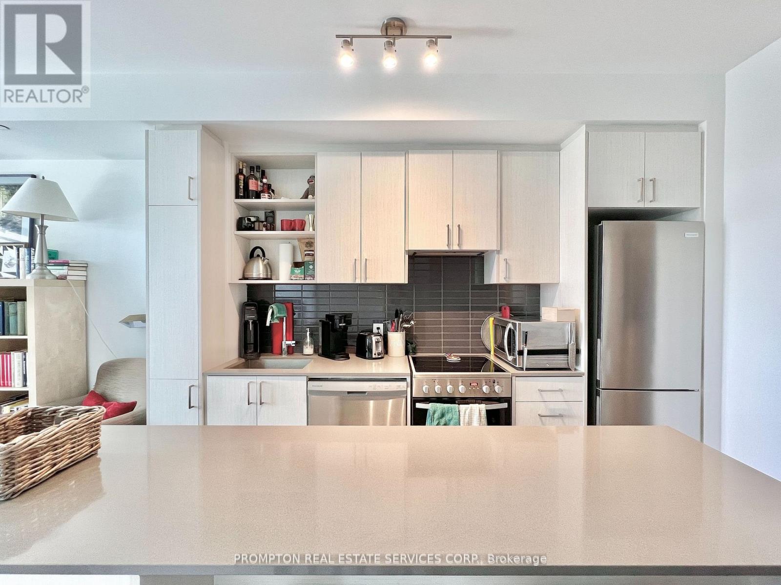 413 - 50 George Butchart Drive, Toronto, Ontario  M3K 0C9 - Photo 6 - W12912796