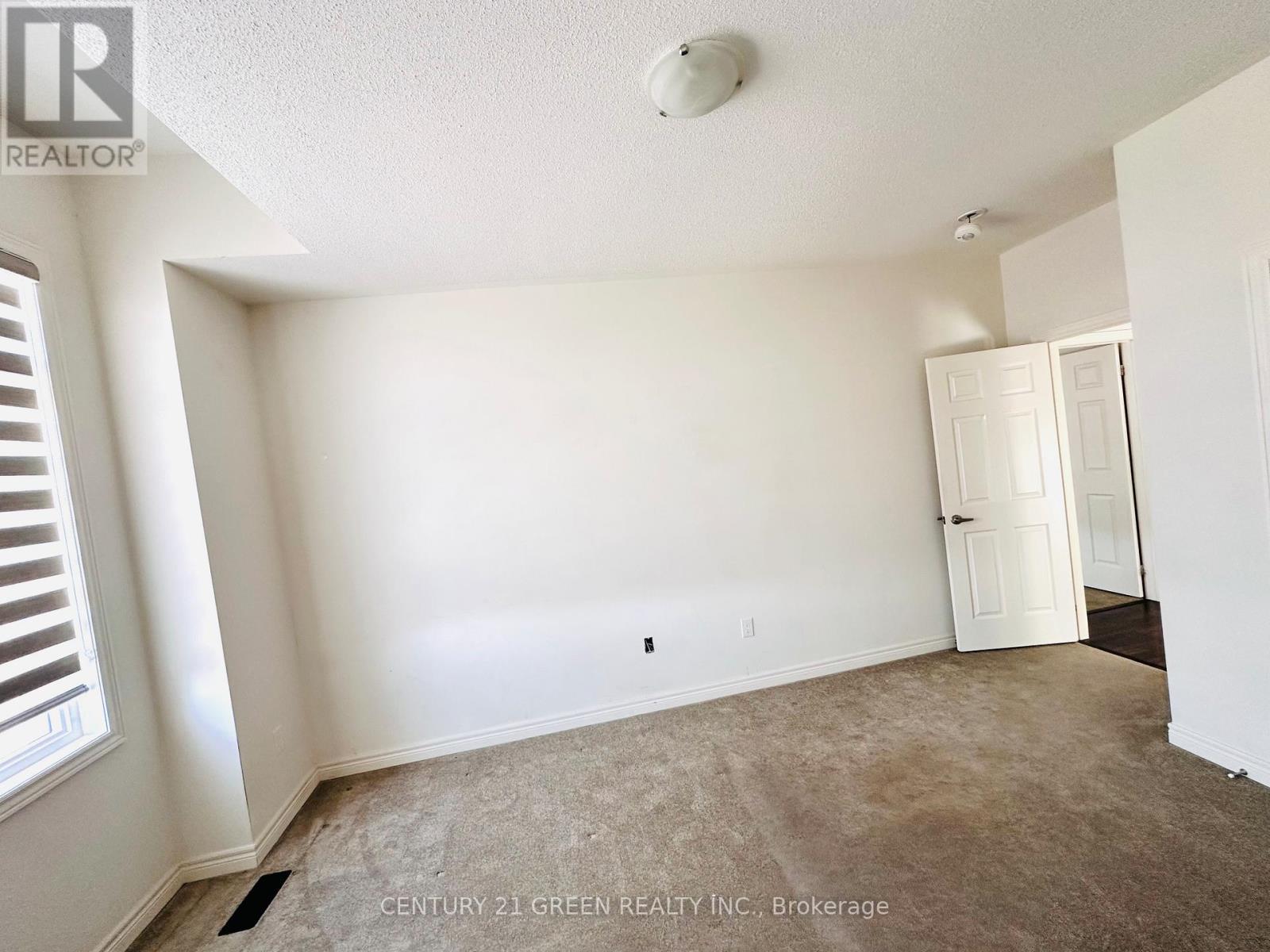 40 Granite Ridge Trail, Hamilton, Ontario  L8B 1Y4 - Photo 15 - X12912800