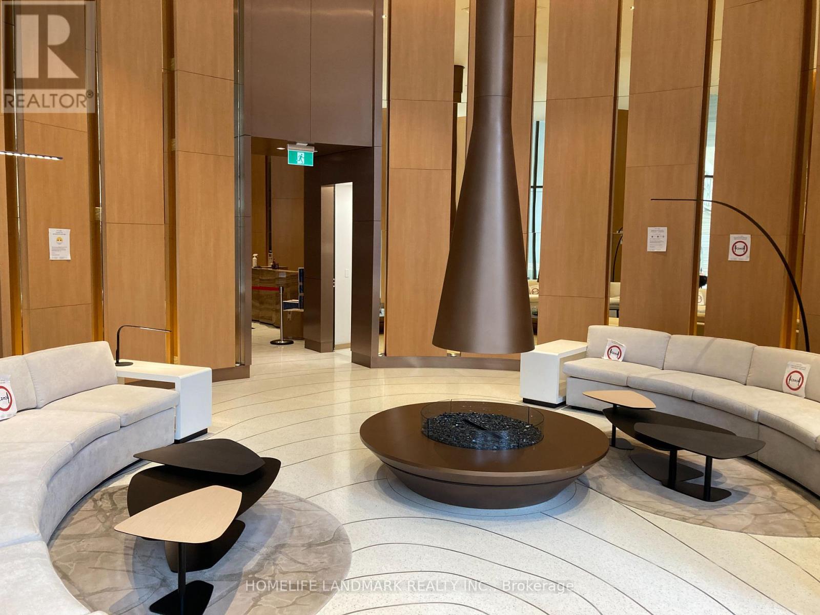 4807 - 11 WELLESLEY STREET W, Toronto, Ontario