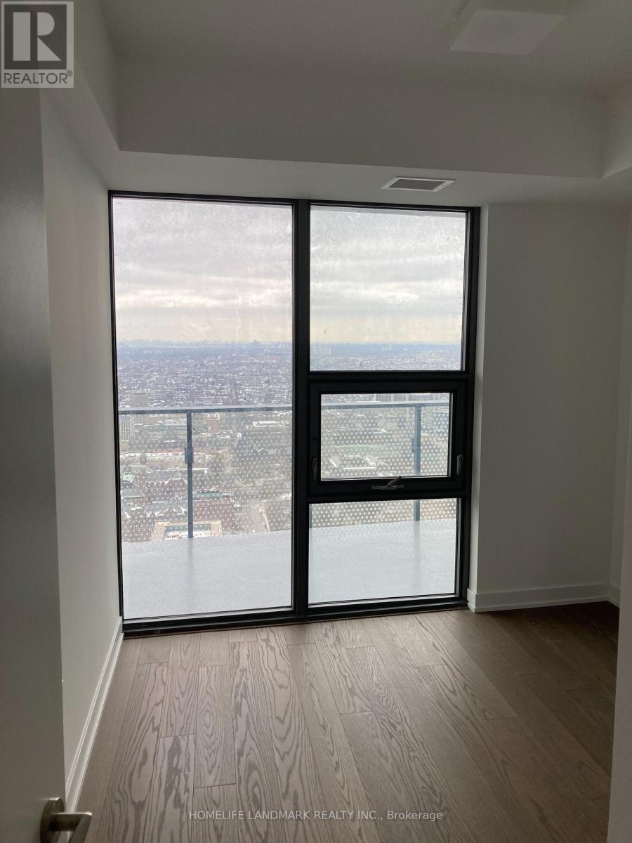 4807 - 11 Wellesley Street W, Toronto, Ontario  M4Y 0G4 - Photo 5 - C12912810