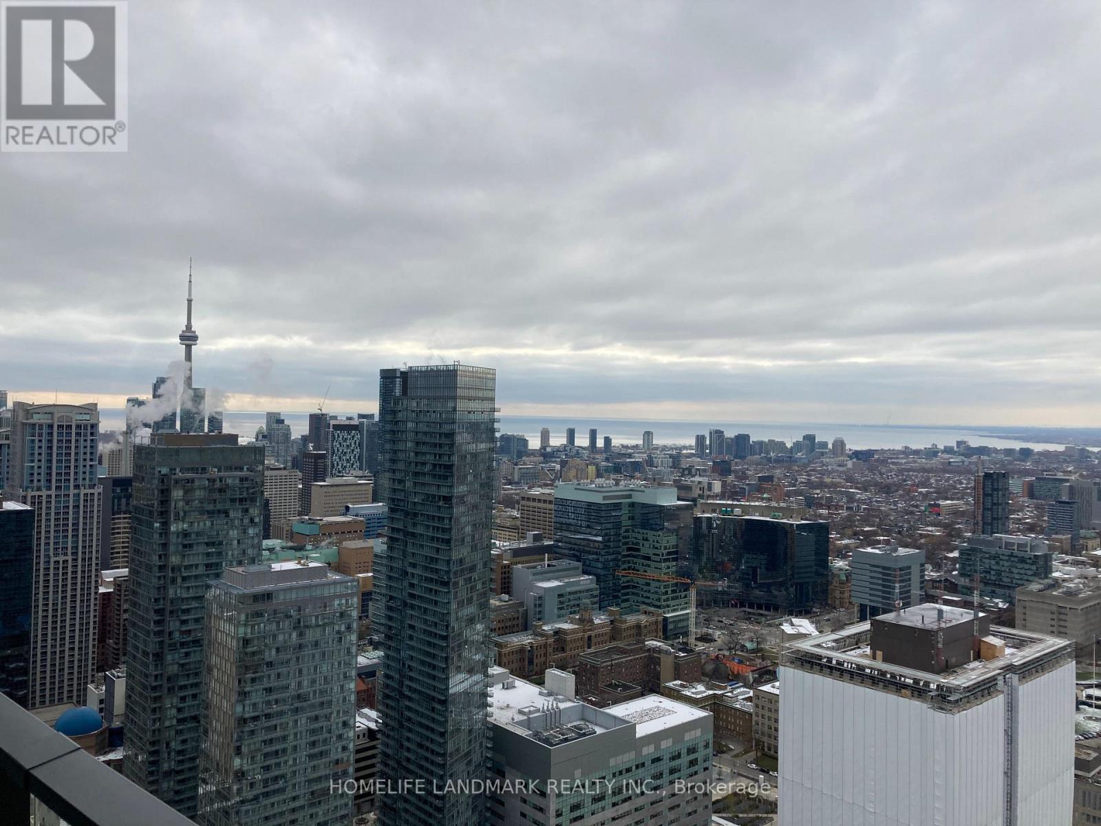 4807 - 11 Wellesley Street W, Toronto, Ontario  M4Y 0G4 - Photo 7 - C12912810