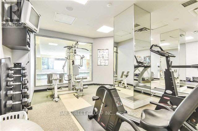 702 - 21 Hillcrest Avenue, Toronto, Ontario  M2N 7K2 - Photo 3 - C12912812