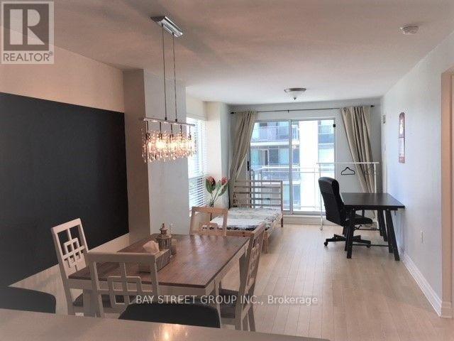 702 - 21 Hillcrest Avenue, Toronto, Ontario  M2N 7K2 - Photo 6 - C12912812