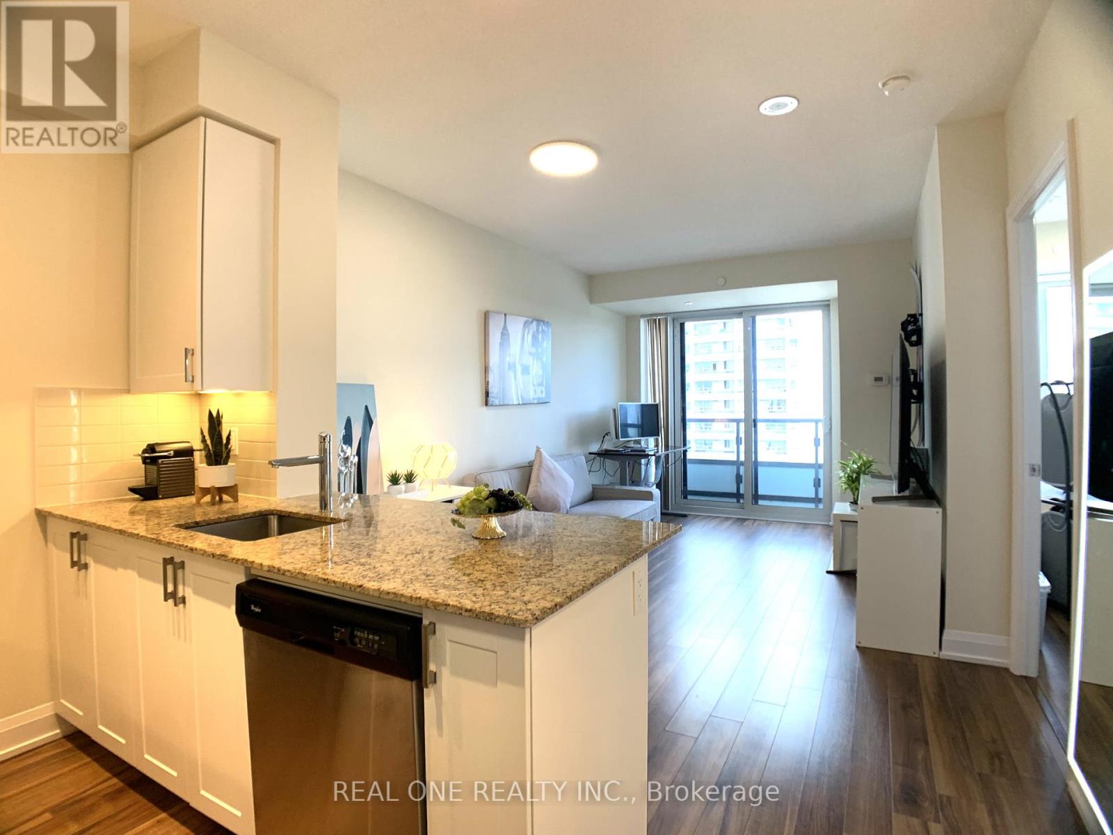 1508 - 18 Graydon Hall Drive, Toronto, Ontario  M3A 0A4 - Photo 10 - C12912814