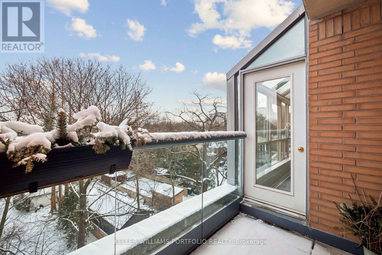 702 - 2727 Yonge Street, Toronto, Ontario  M4N 3R6 - Photo 24 - C12912816