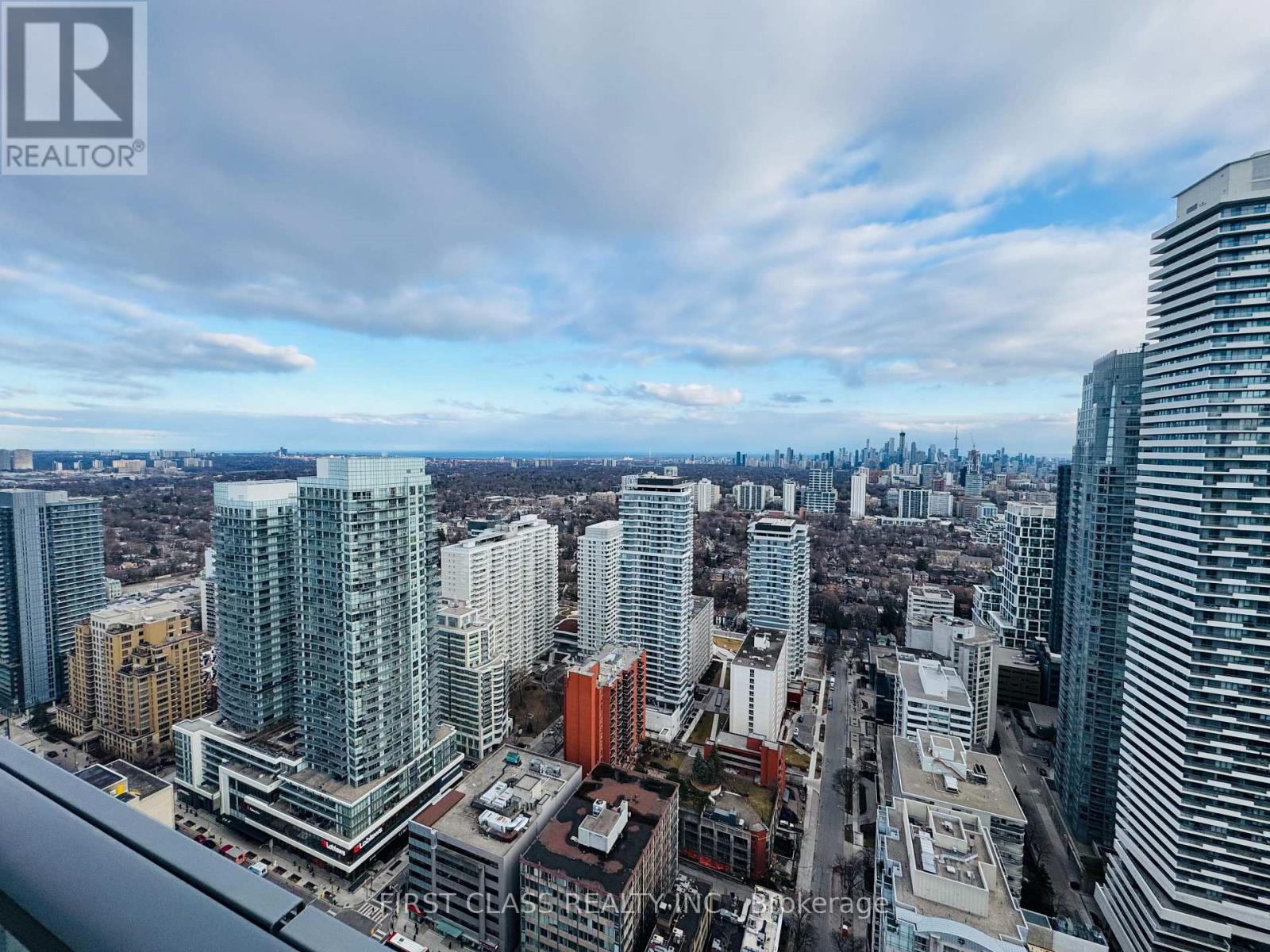 3905 - 39 Roehampton Avenue, Toronto, Ontario  M4P 1P9 - Photo 18 - C12912834