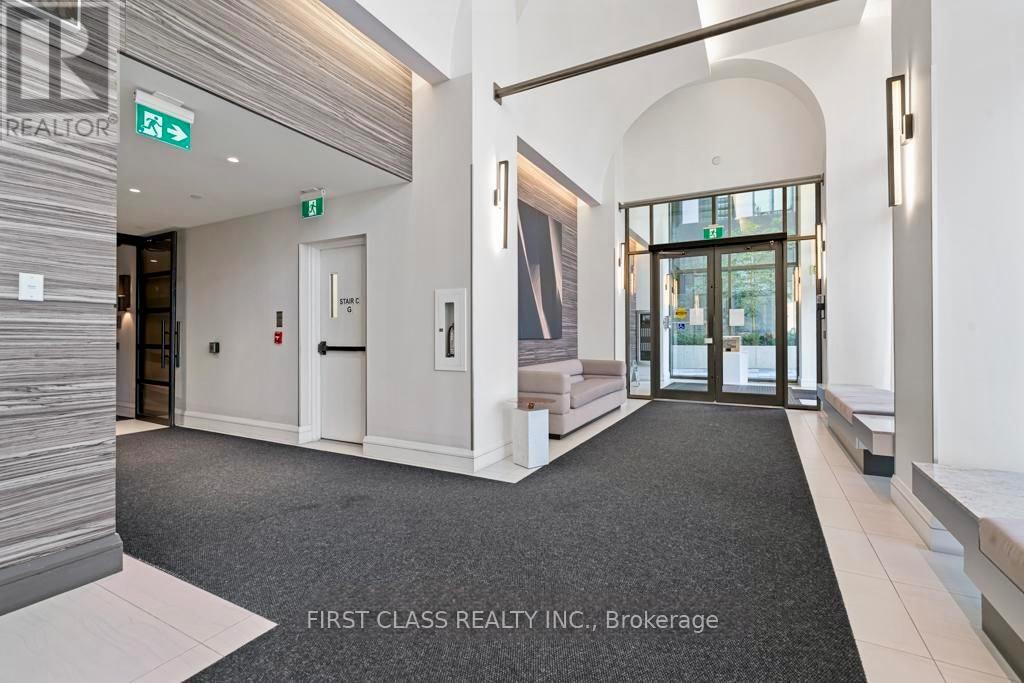 3905 - 39 Roehampton Avenue, Toronto, Ontario  M4P 1P9 - Photo 23 - C12912834