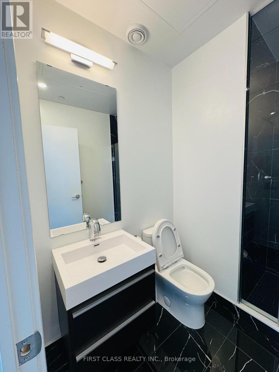 3905 - 39 Roehampton Avenue, Toronto, Ontario  M4P 1P9 - Photo 9 - C12912834