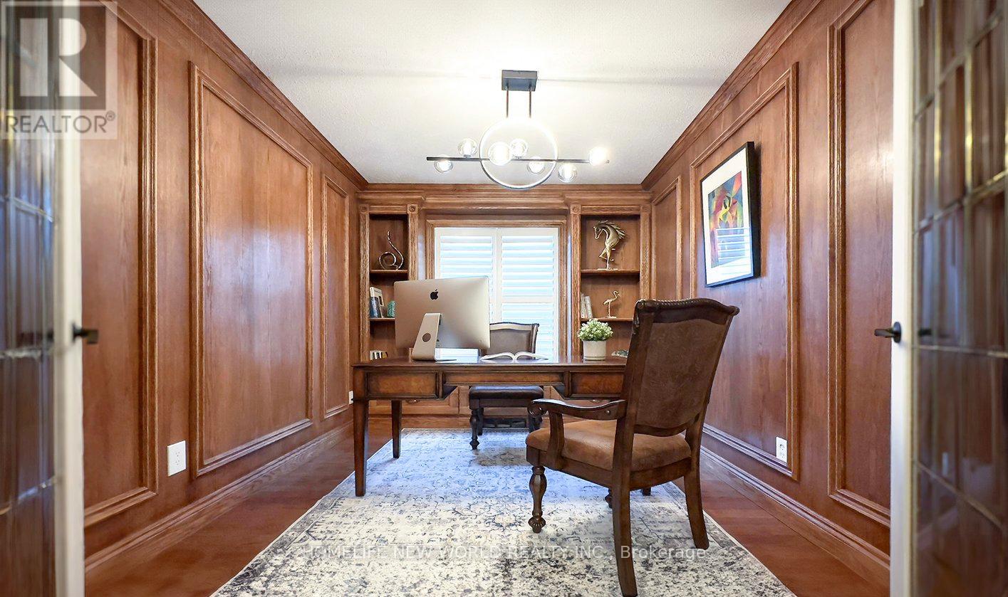 35 Chipperfield Crescent, Whitby, Ontario  L1R 1P1 - Photo 10 - E12912826