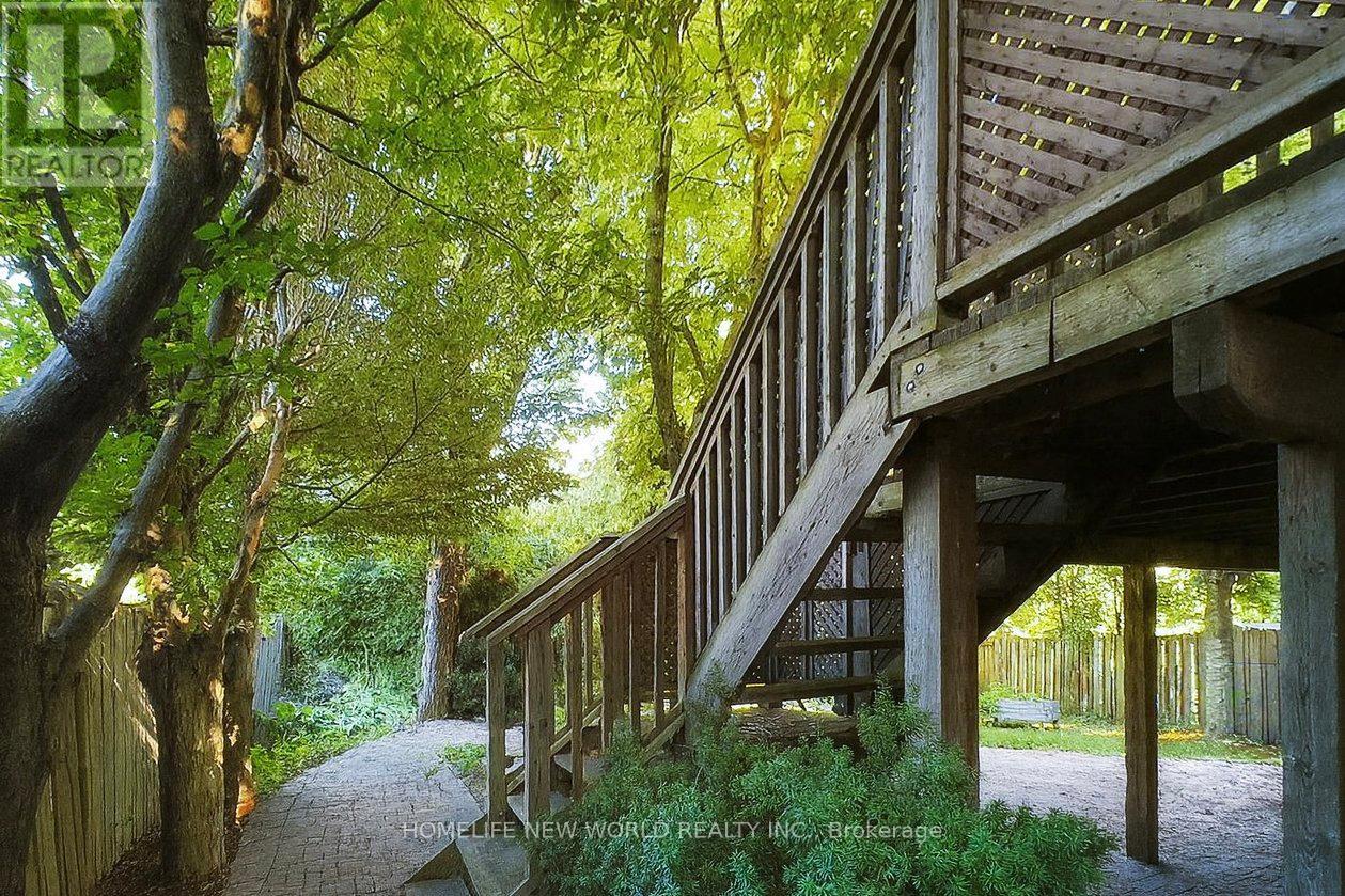 35 Chipperfield Crescent, Whitby, Ontario  L1R 1P1 - Photo 28 - E12912826