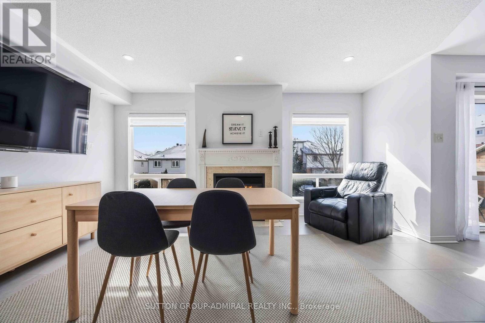 75 James Scott Road, Markham, Ontario  L3P 7W6 - Photo 12 - N12912846