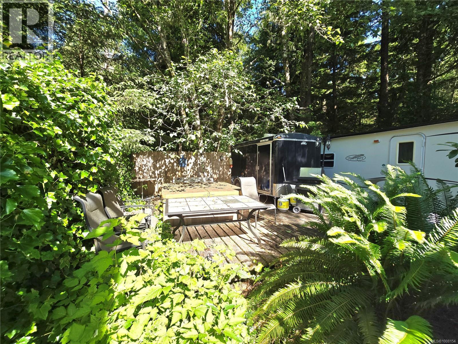 1294 Lynn Rd, Tofino, British Columbia  V0R 2Z0 - Photo 9 - 1008154