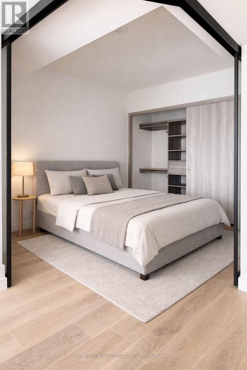 812 - 1 Concord Cityplace Way, Toronto, Ontario  M5V 0X3 - Photo 9 - C12912818