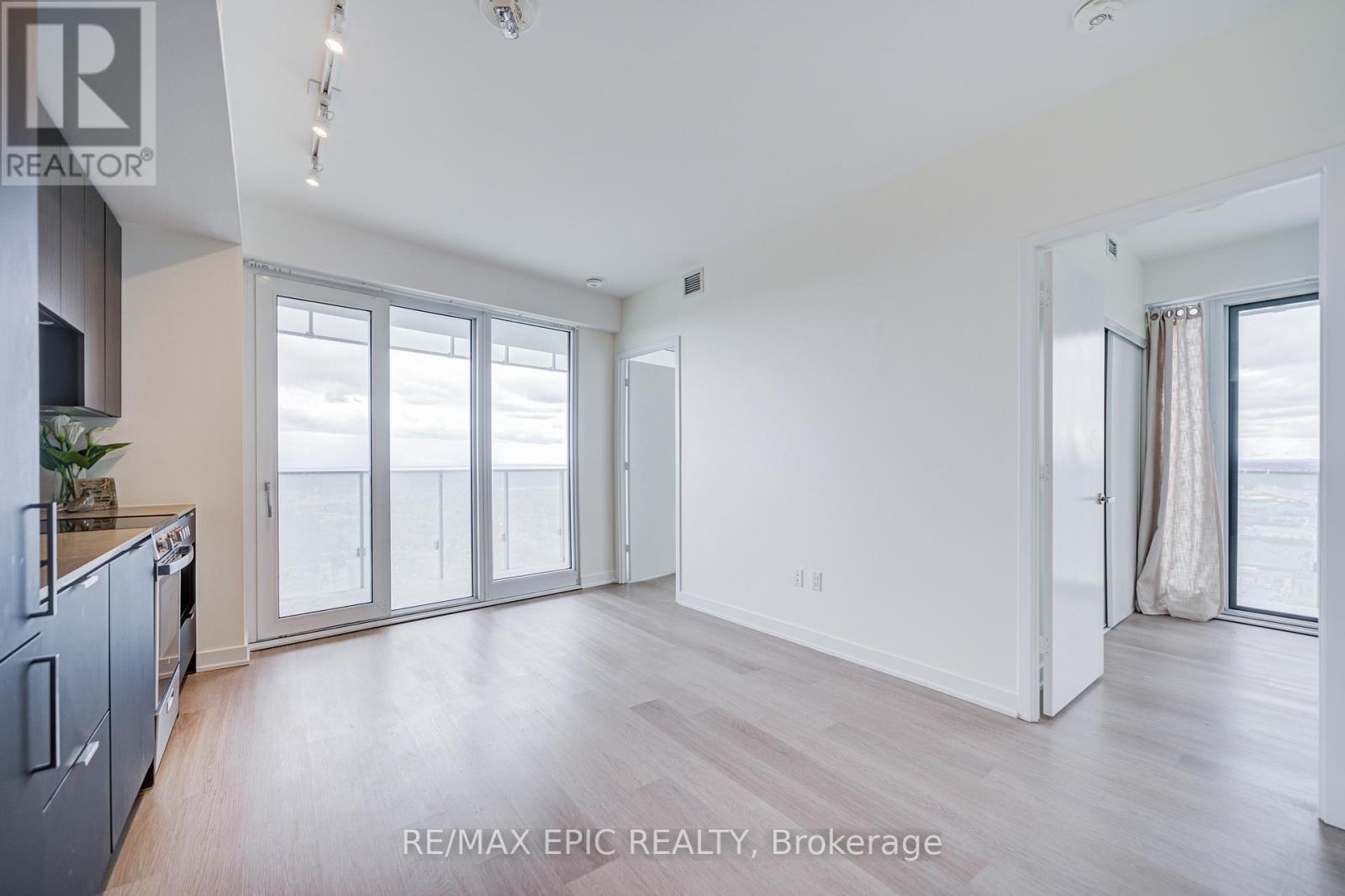2709 - 3883 Quartz Road, Mississauga, Ontario  L5B 0M4 - Photo 5 - W12912848