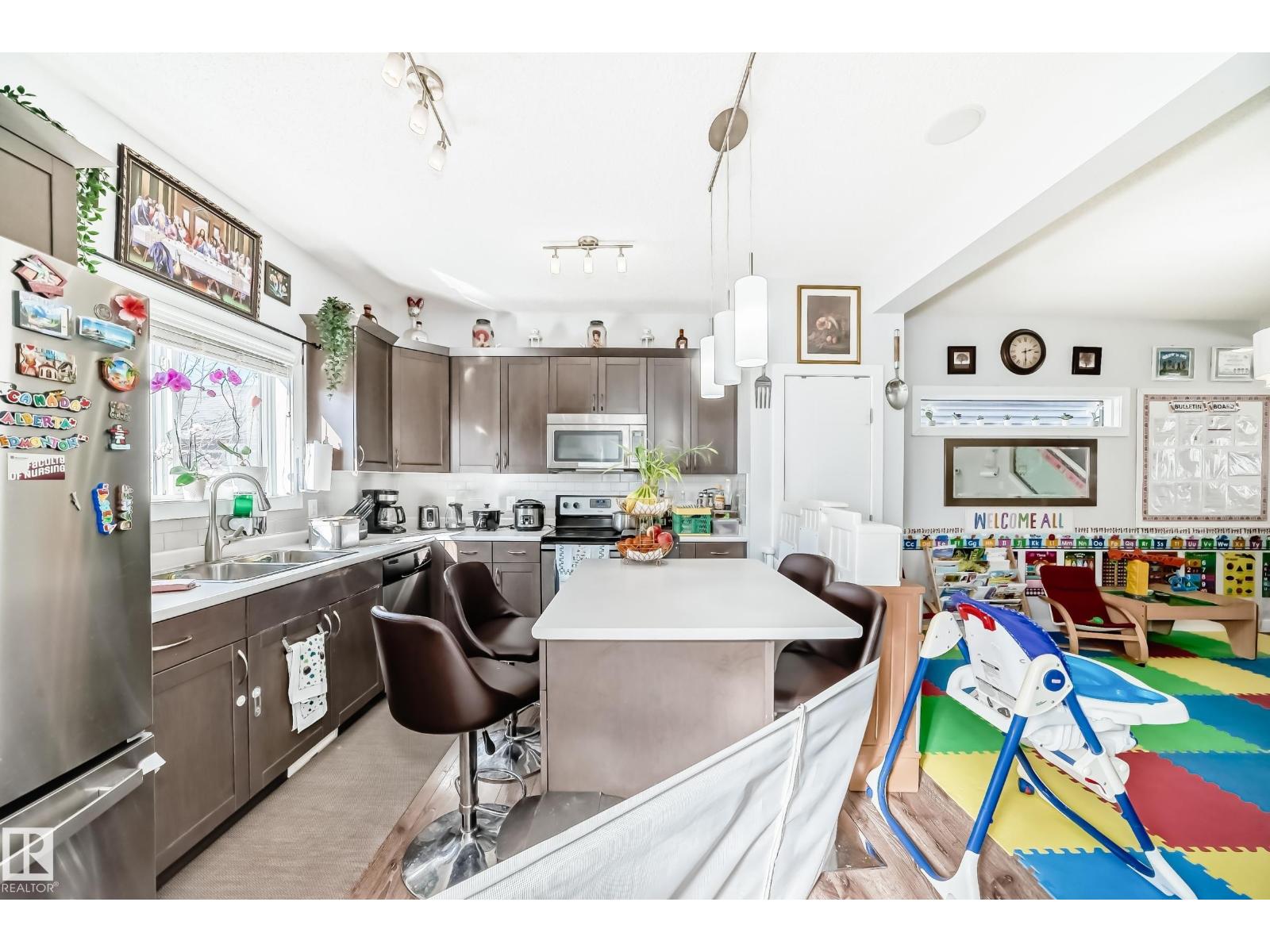 8204 224 Nw Nw, Edmonton, Alberta  T5T 7A1 - Photo 11 - E4478769