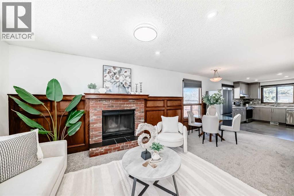 6735 Temple Drive Ne, Calgary, Alberta  T1Y 5S1 - Photo 4 - A2295031