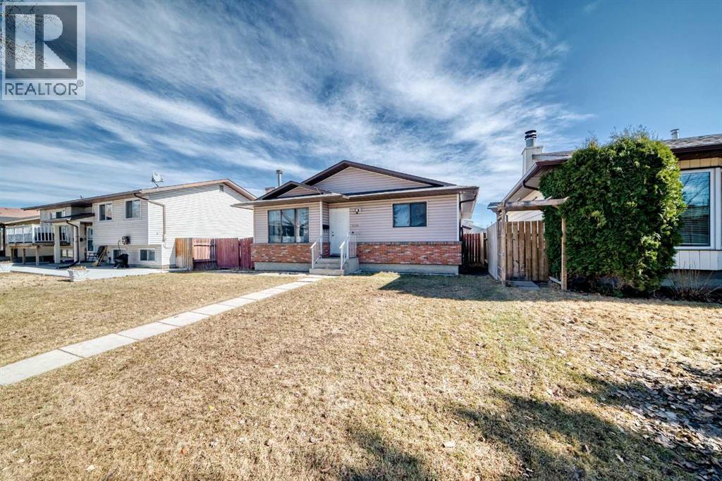 6735 Temple Drive Ne, Calgary, Alberta  T1Y 5S1 - Photo 45 - A2295031